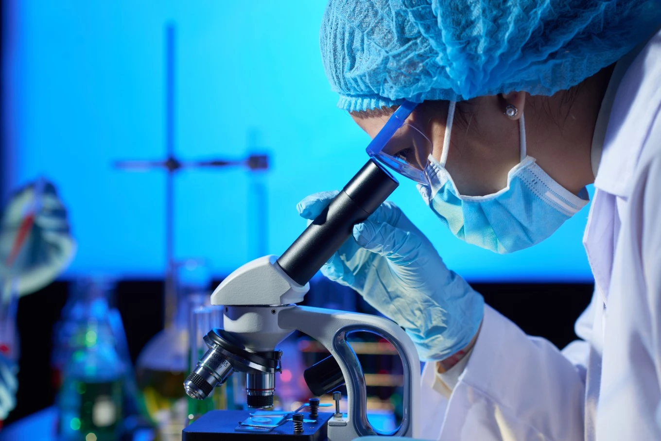 CrelioHealth cloud LIMS in a clinical diagnostics lab